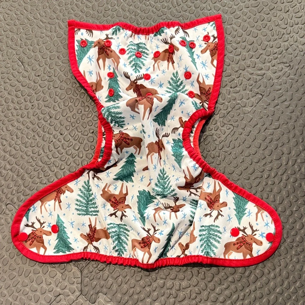 Thirsties Duo Wrap Size Two in Merry Moose-mas